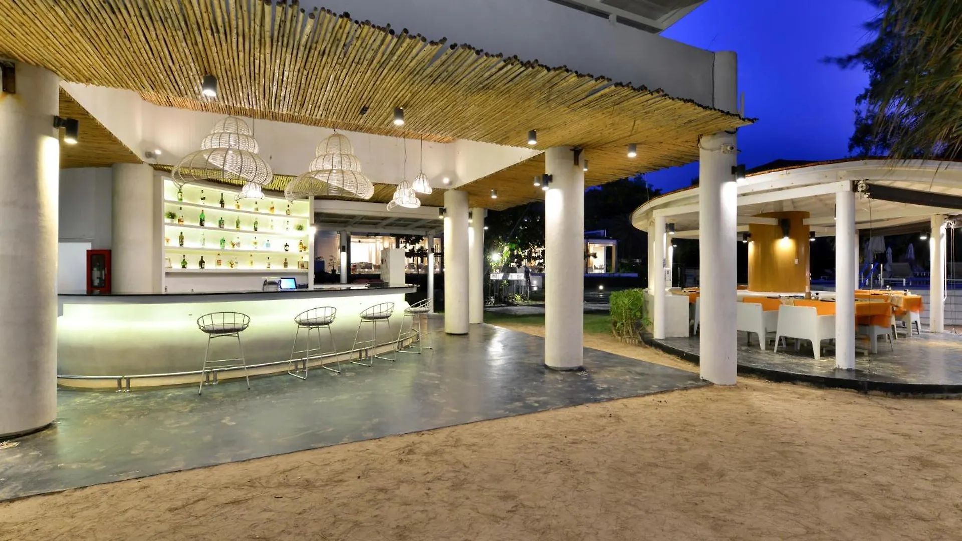 Hotel Twin Lotus Resort And Spa - Sha Plus - Adult Only 