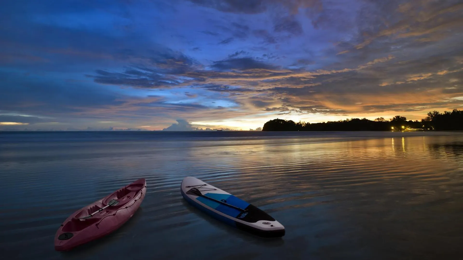 Hotel Twin Lotus Resort And Spa - Sha Plus - Adult Only 