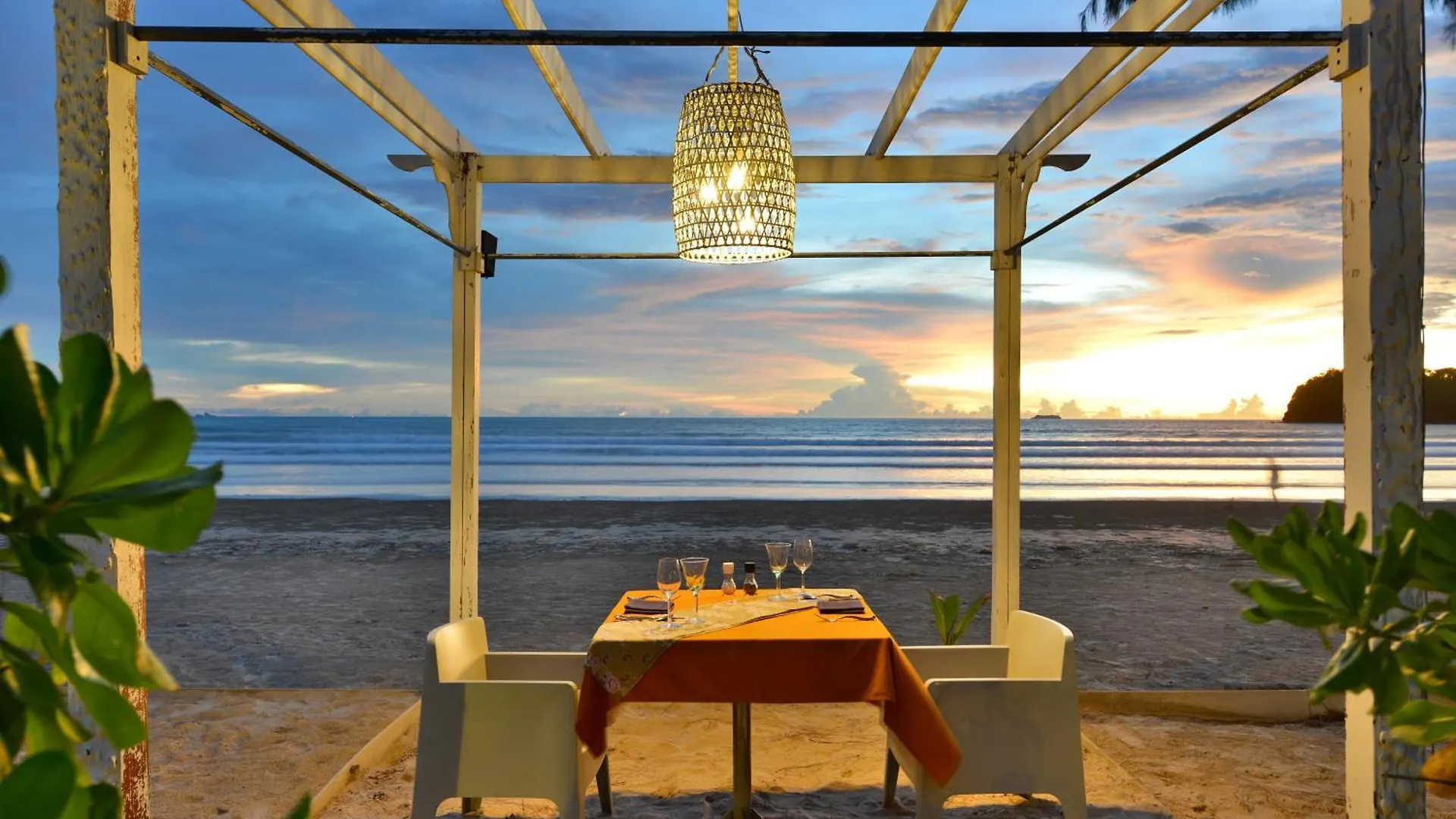 Twin Lotus Resort And Spa - Sha Plus - Adult Only 