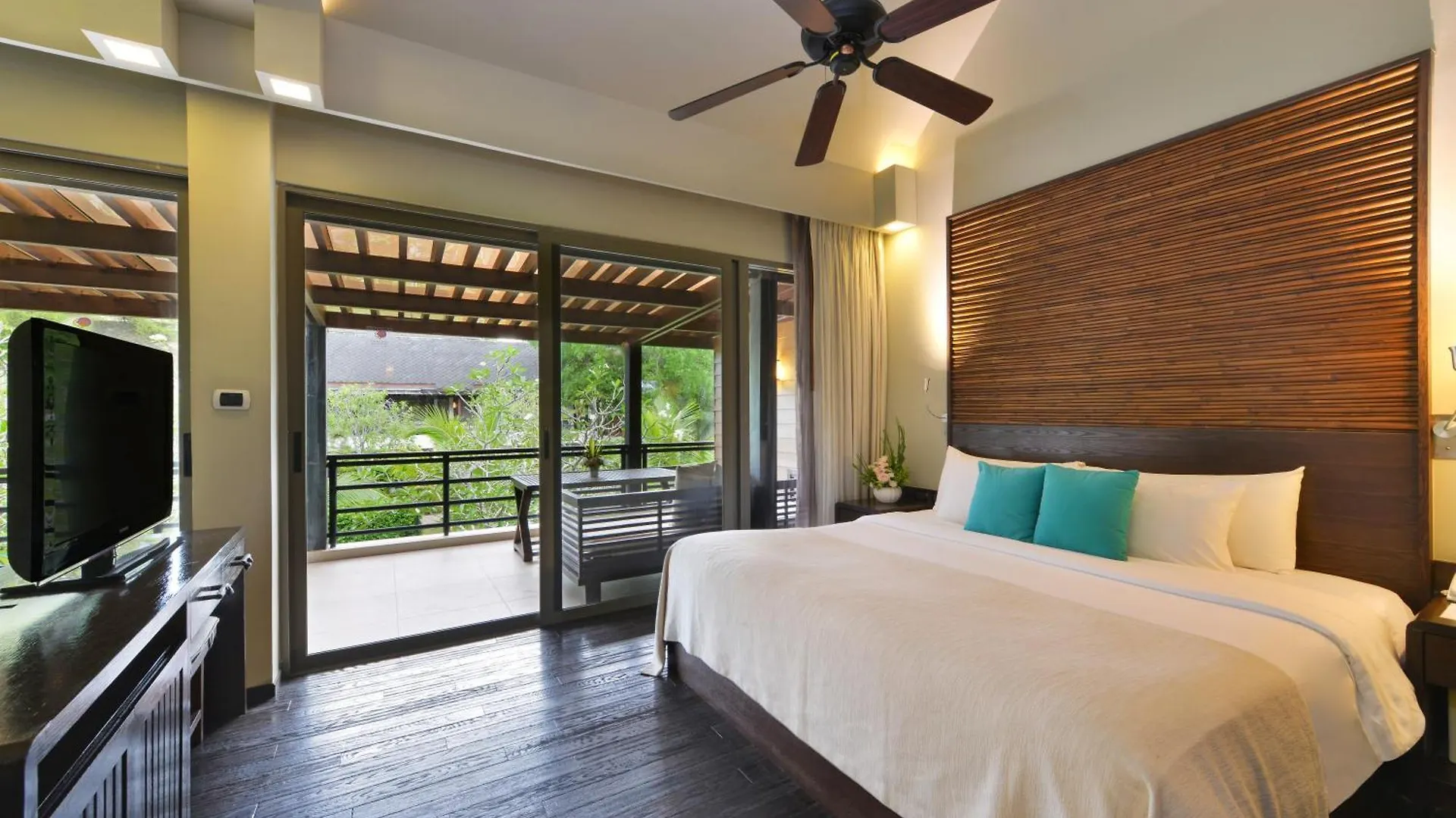 Twin Lotus Resort And Spa - Sha Plus - Adult Only 