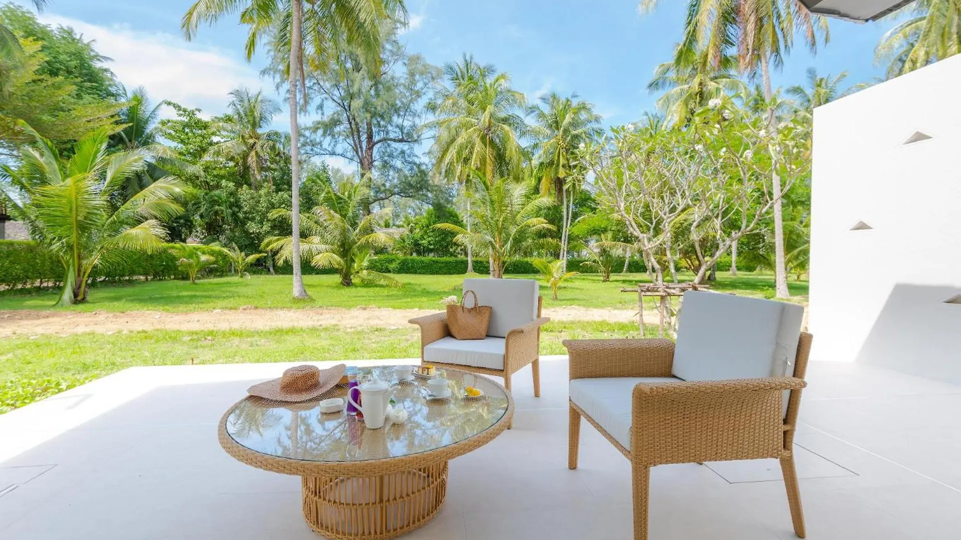 Twin Lotus Resort And Spa - Sha Plus - Adult Only 