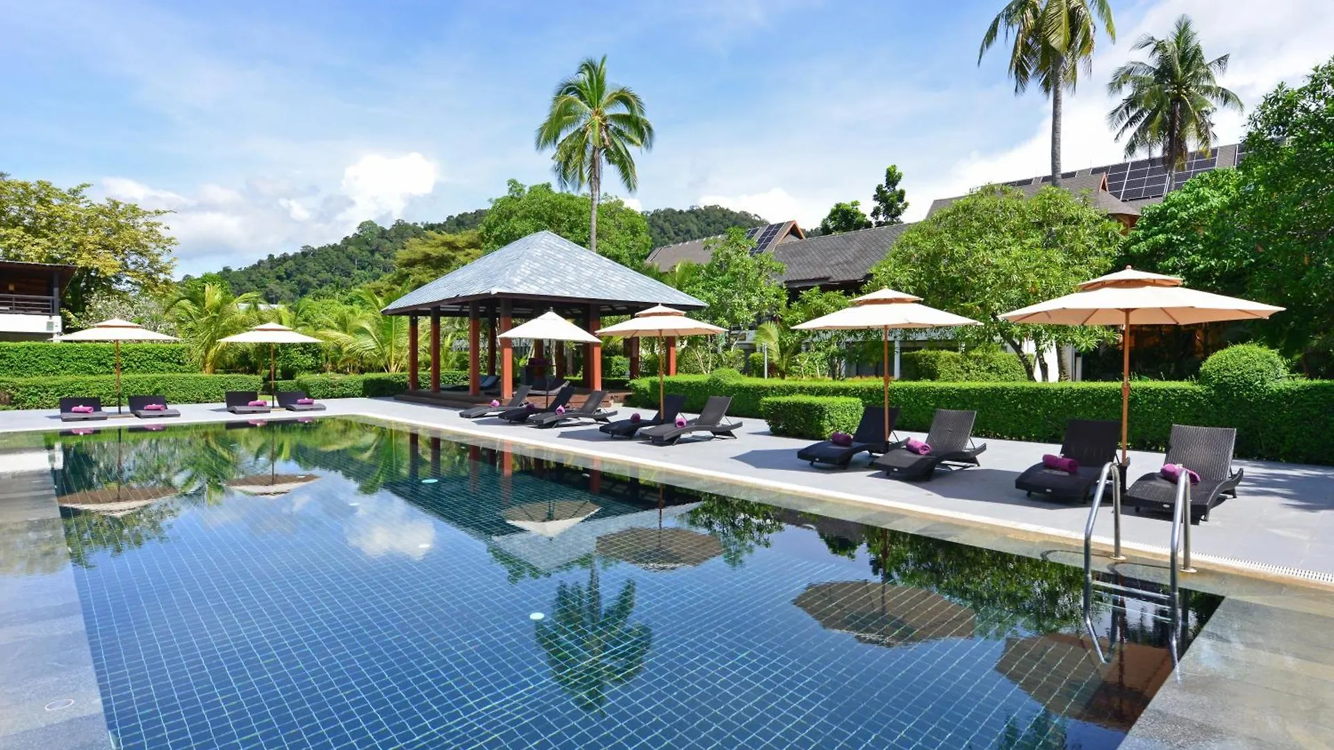 Twin Lotus Resort And Spa - Sha Plus - Adult Only 